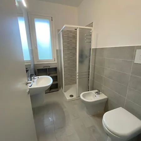 Casa Vacanze Di Ale&gio Con Terrazzo Vista Mare 펜션